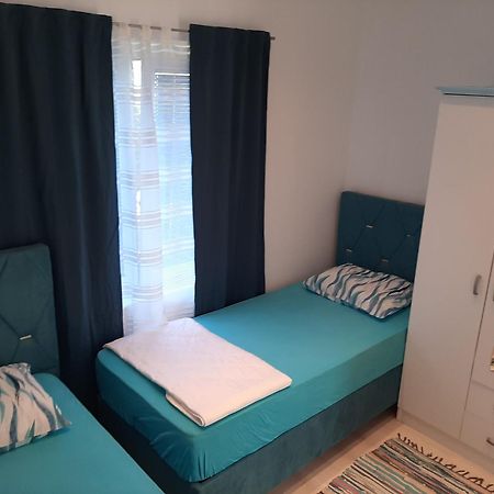 Mirta Apartments Family Farm Budva Extérieur photo