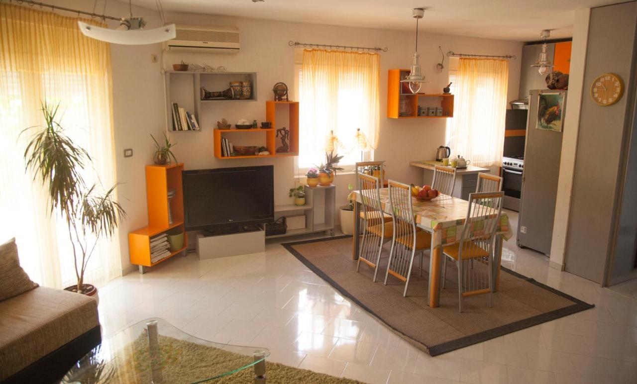 Mirta Apartments Family Farm Budva Extérieur photo