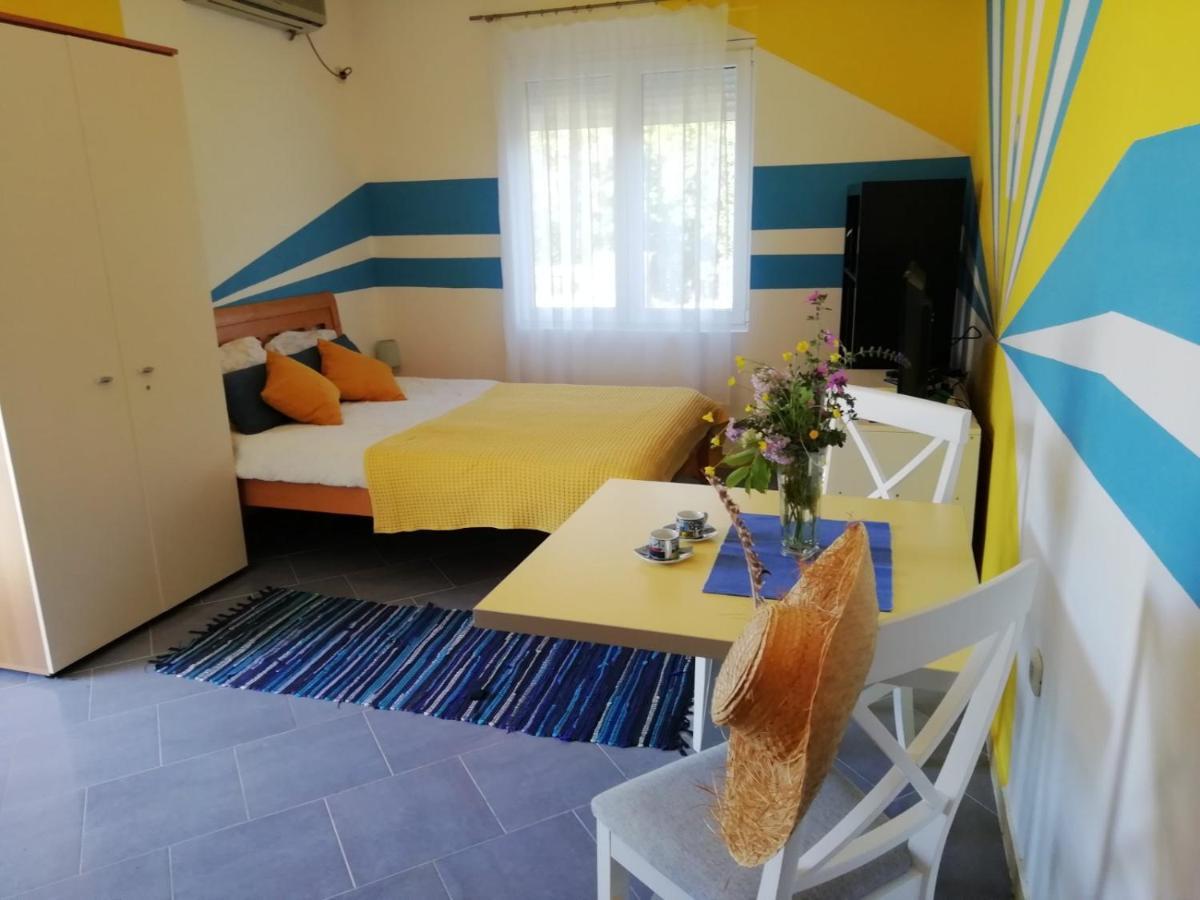 Mirta Apartments Family Farm Budva Extérieur photo