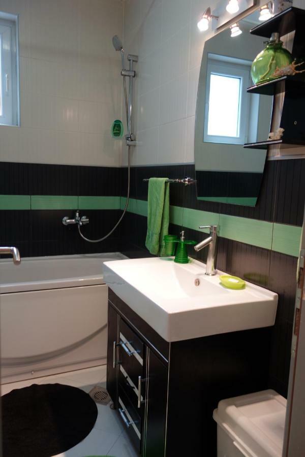Mirta Apartments Family Farm Budva Extérieur photo